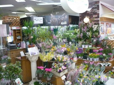 「フラワーペコ」　（東京都国分寺市）の花屋店舗写真2